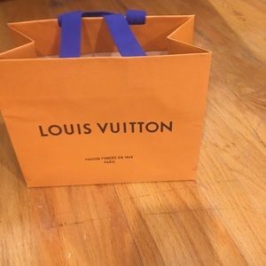 Louis Vuitton shopping bag